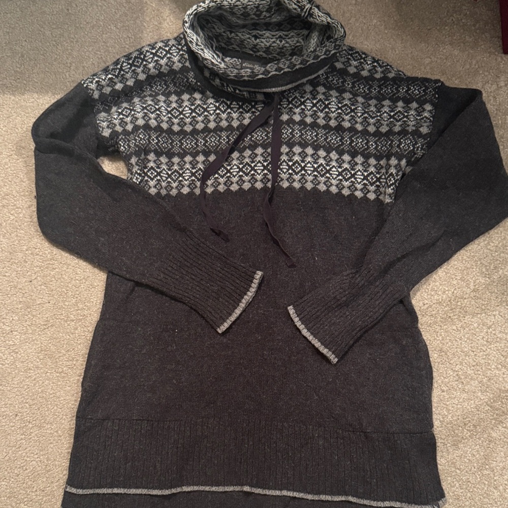 Women's Gray Patterned Sweater